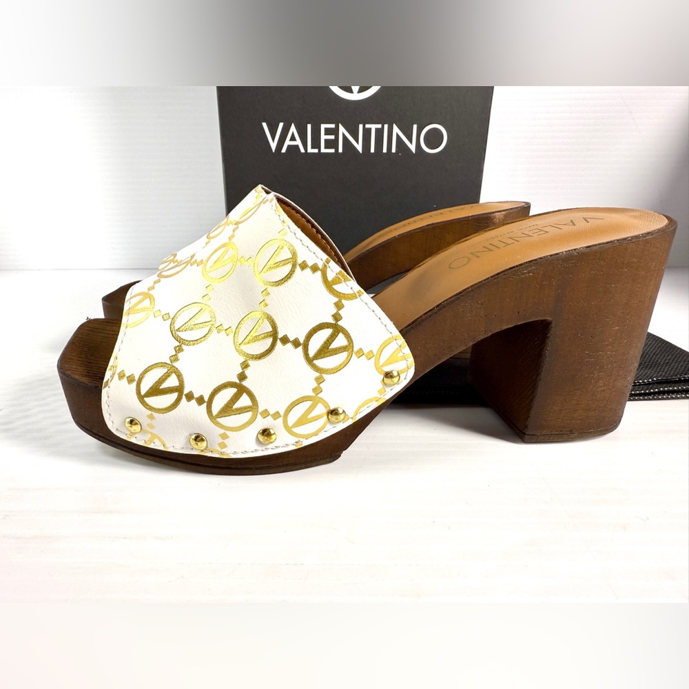 Valentino Women's Kiki White and Gold Mules size 8 - Picture 5 of 9